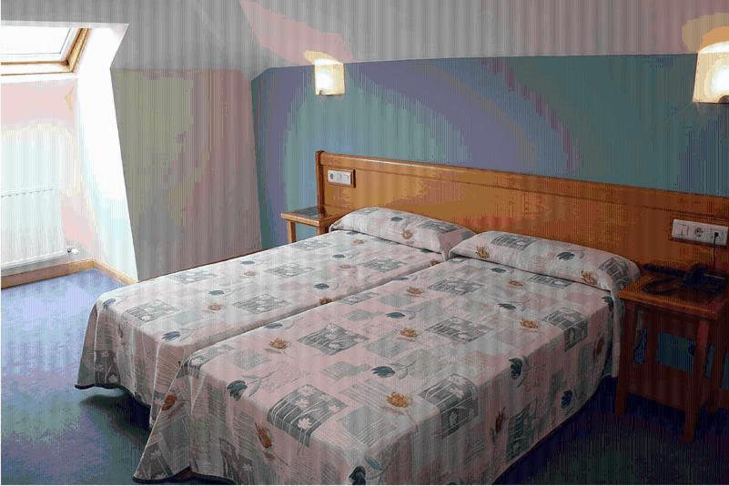 Hotel La Guindal Arriondas Camera foto