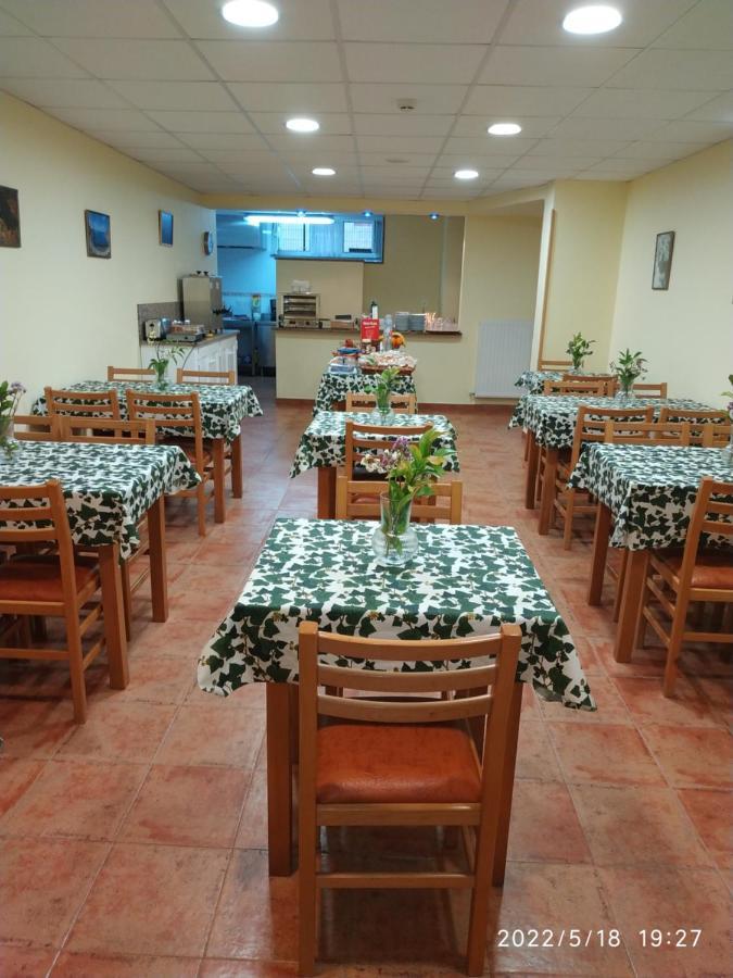 Hotel La Guindal Arriondas Esterno foto